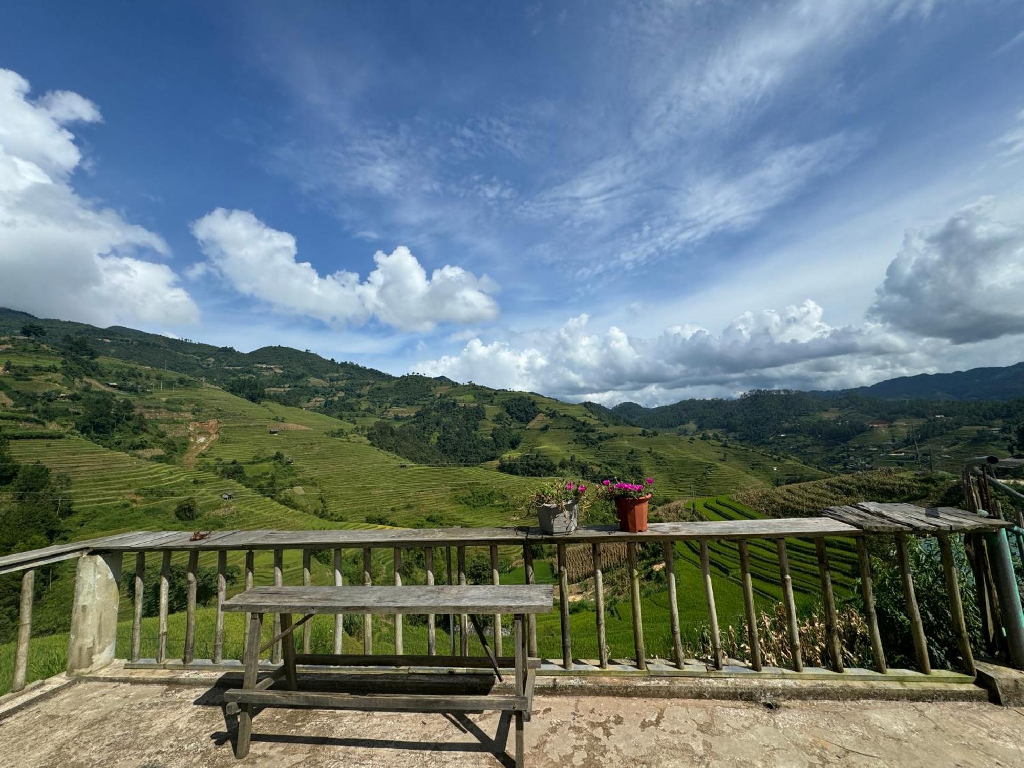 Do Gu Homestay Mu Cang Chai Buitenkant foto