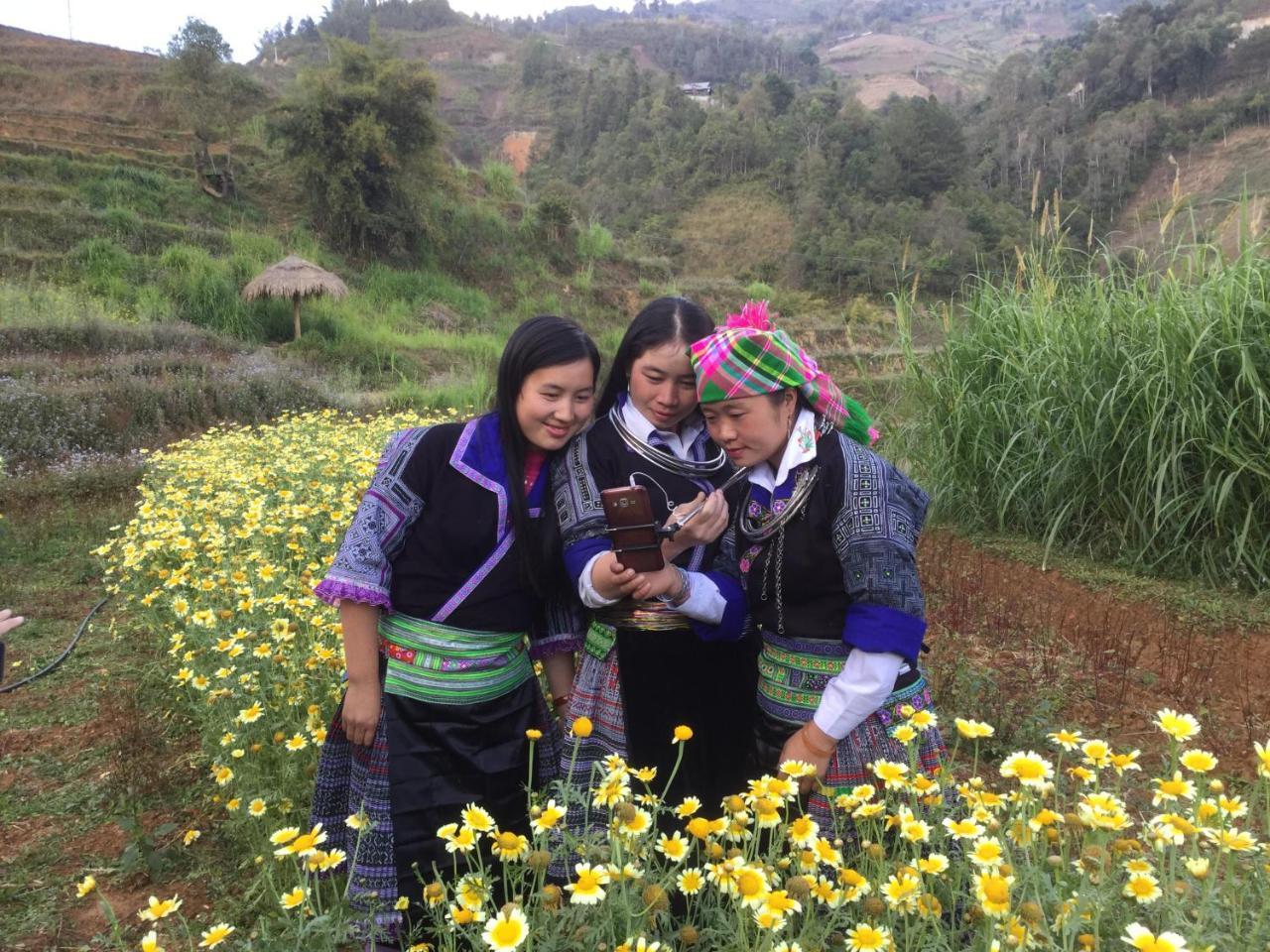 Do Gu Homestay Mu Cang Chai Buitenkant foto