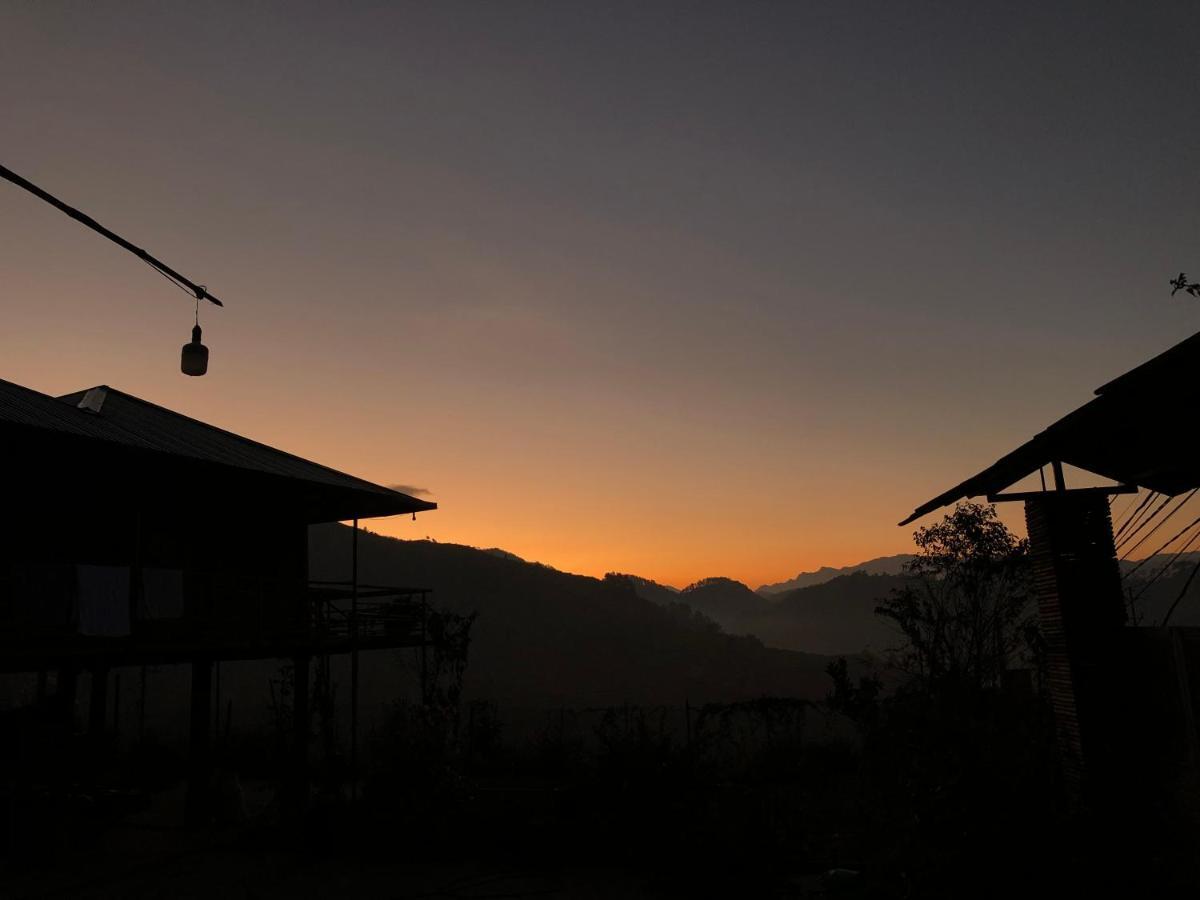 Do Gu Homestay Mu Cang Chai Buitenkant foto